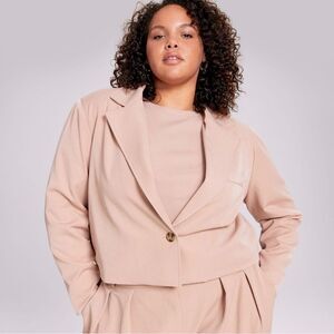 Women’s 3X NWT Plus Size Tan Beige Cropped Blazer Jacket New